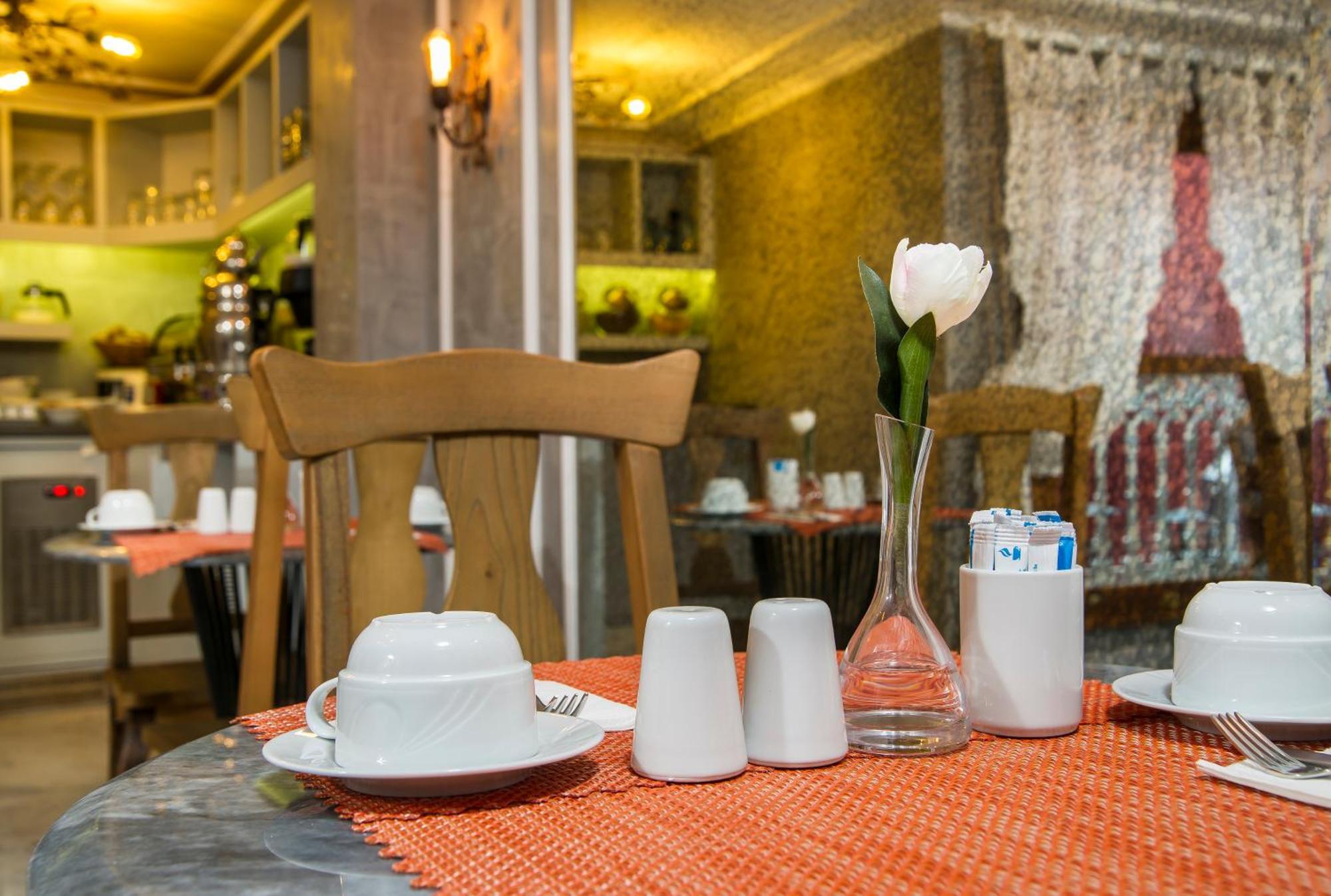 Amofta Hotel Taksim Стамбул Экстерьер фото