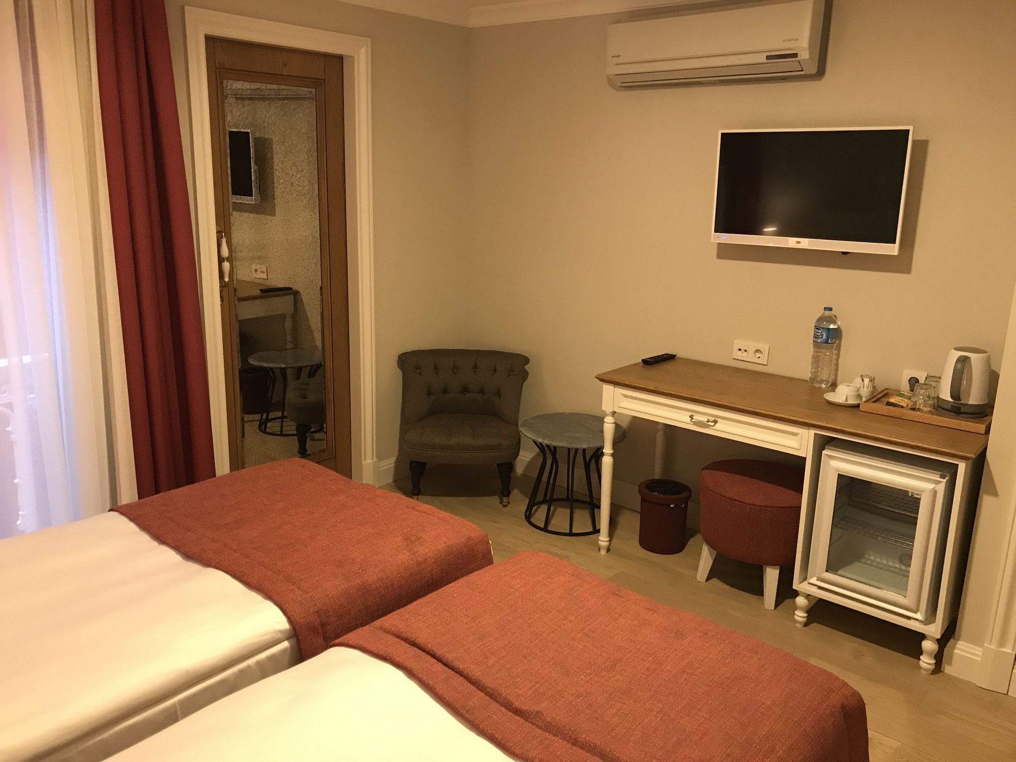 Amofta Hotel Taksim Стамбул Экстерьер фото