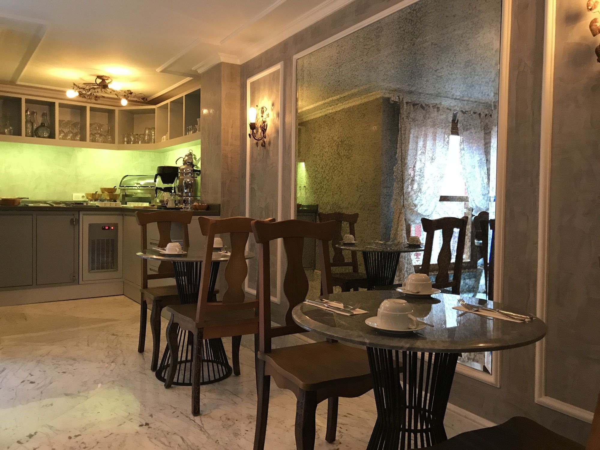 Amofta Hotel Taksim Стамбул Экстерьер фото